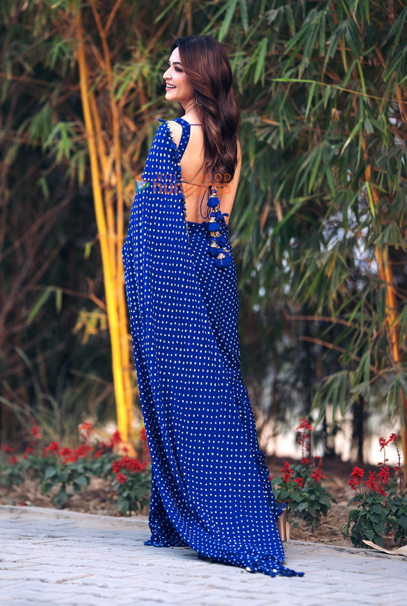 kriti kharbanda 1 80