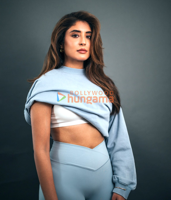 kritika kamra 2 46