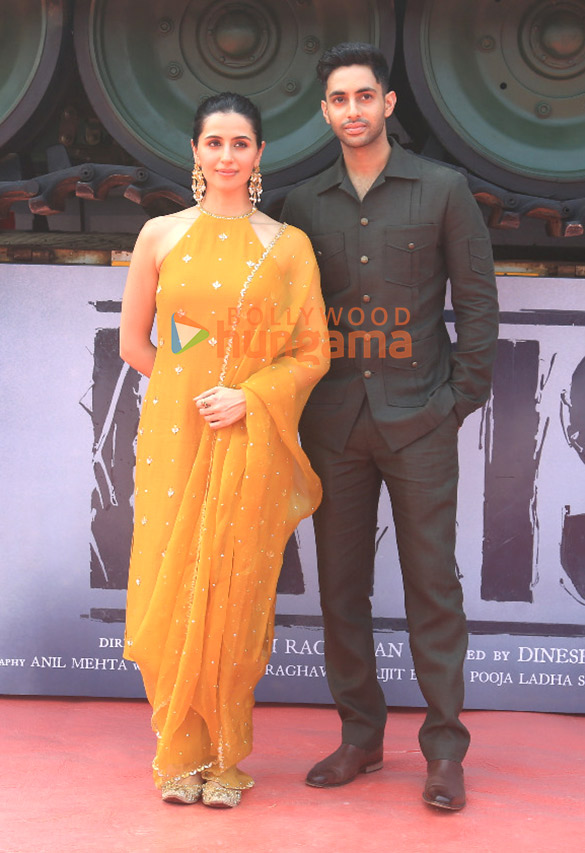 photos agastya nanda simar bhatia jaideep ahlawat sriram raghavan and others snapped at the special ceremony celebrating the bravery of second lieutenant arun khetarpal 16