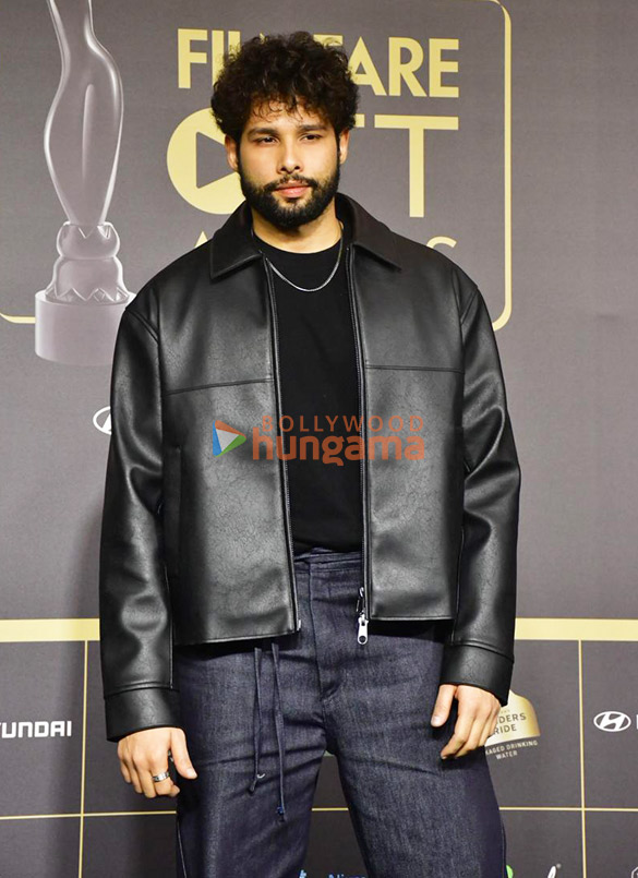 photos alia bhatt vicky kaushal ananya panday sanya malhotra fatima sana shaikh and others attend the filmfare ott awards 2025 1