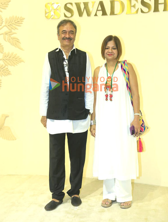 photos ananya panday janhvi kapoor gauri khan jackie shroff and others snapped at swadesh event 3