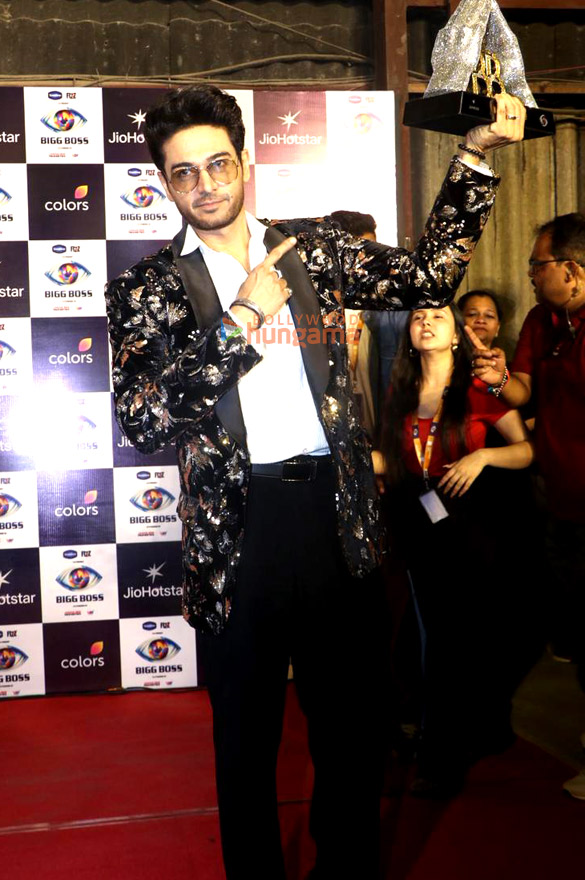 photos gaurav khanna amaal mallik and others grace the grand finale of bigg boss 19 9