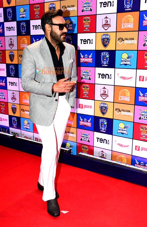 photos hrithik roshan ajay devgn akshay kumar saif ali khan and others grace the season 3 player auction of indian street premier league ispl 5125 3
