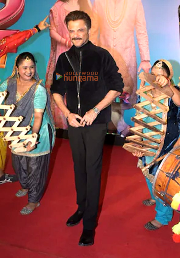 photos kapil sharma tiger shroff ameesha patel and others grace the premiere of kis kisko pyaar karoon 2 11 3