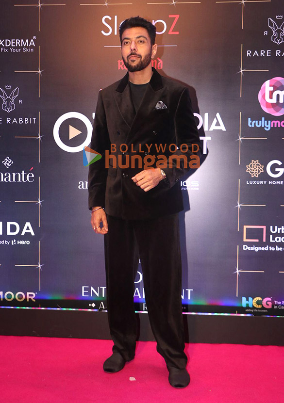 photos kriti sanon ameesha patel ahaan panday aneet padda elnaaz norouzi sanjeeda sheikh and others grace the red carpet and awards ceremony of bollywood hungama ott india fest 2025 12452 23
