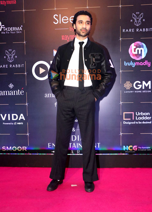 photos kriti sanon sanjeeda sheikh and others grace the red carpet and awards ceremony of bollywood hungama ott india fest 2025 1034 7