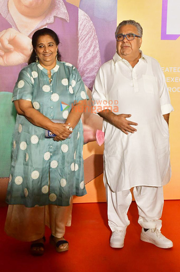 photos prajakta koli maniesh paul kunal khemu soha ali khan and others grace the premiere of single papa 7