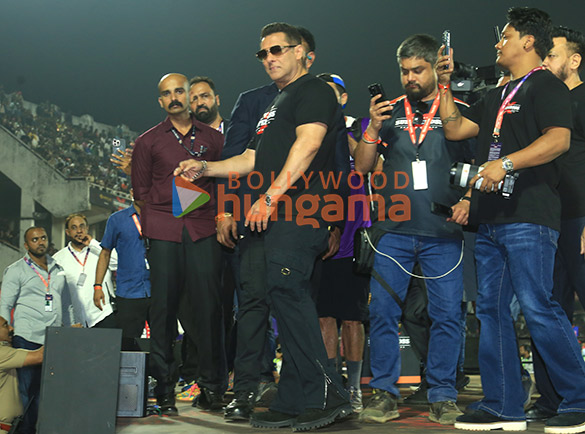 photos salman khan snapped at indian supercross racing league in kozhikode kerala 6