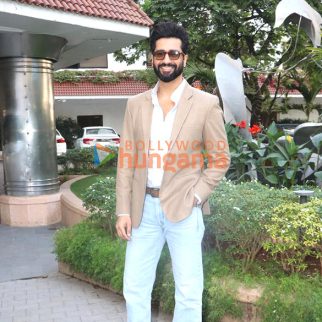 Photos: Vicky Kaushal, Raghav Juyal, Ishaan Khatter, Aditya Roy Kapur and Vishal Jethwa snapped at Pre-Christmas party