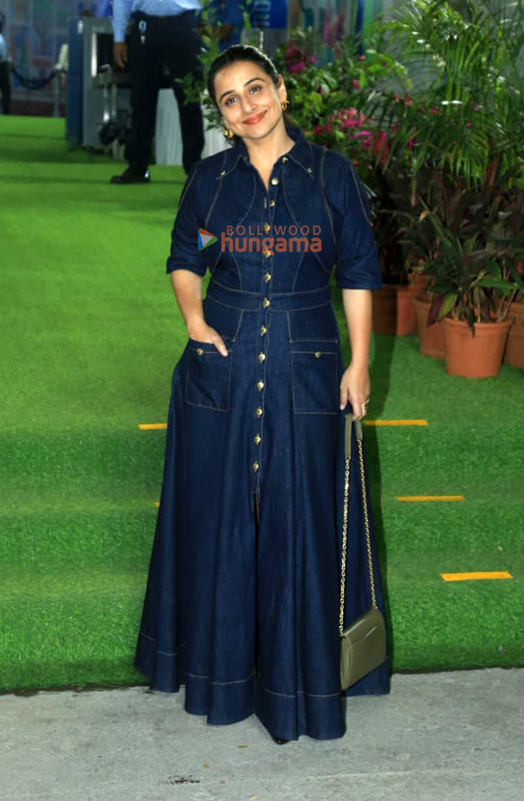 Photos: Vidya Balan, Kareena Kapoor Khan, Karisma Kapoor and others snapped attending the Dhirubhai Ambani International School annual day 2025 Photos: Vidya Balan, Kareena Kapoor Khan, Karisma Kapoor and others snapped attending the Dhirubhai Ambani International School annual day 2025