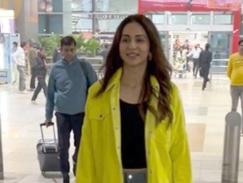 Rakul Preet Singh is all smiles for paps at the airport