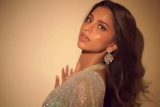 Suhana Khan proving shimmer is a whole mood