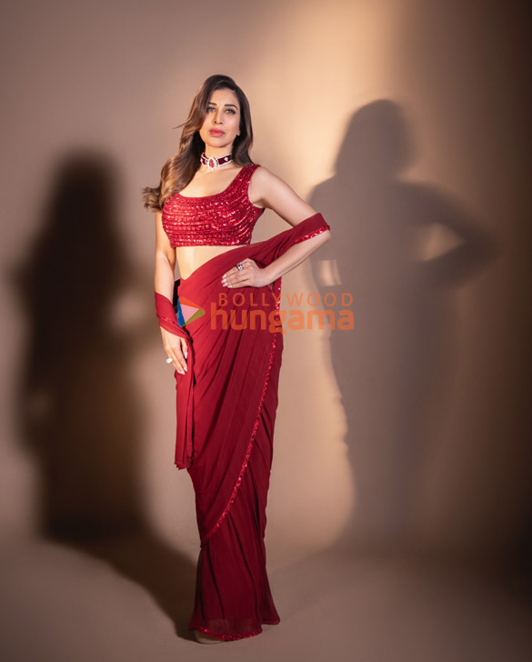 sophie choudry 191225 10