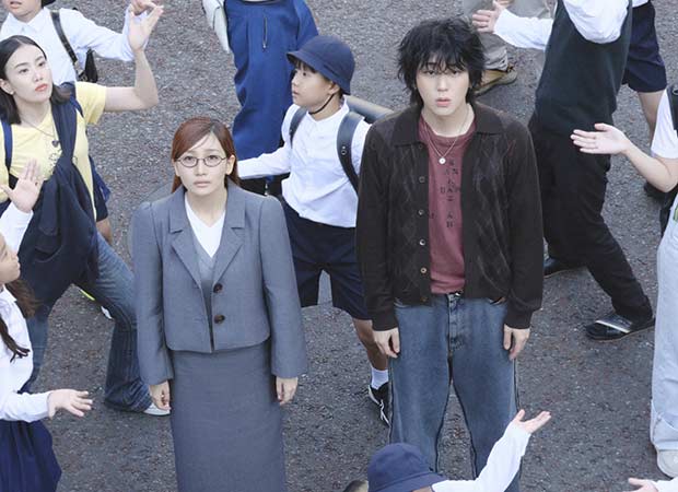 ज़िको ने योआसोबी के लिलास को प्रदर्शित करते हुए नया एकल 'डुएट' जारी किया; अब बाहर!