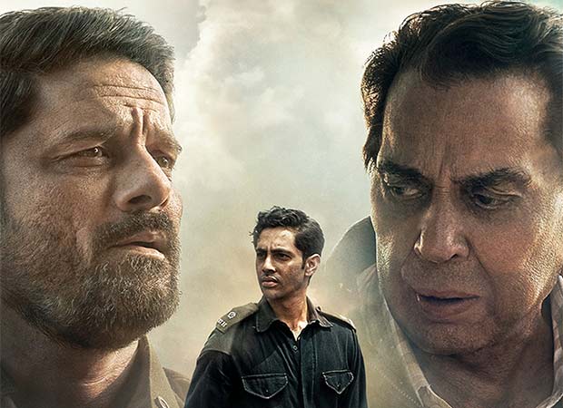 Defence Minister Rajnath Singh felicitates Param Vir Chakra hero Arun Khetarpal’s family at special screening of Ikkis