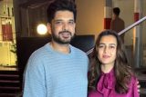 Karan Kundra & Tejasswi Prakash post for media