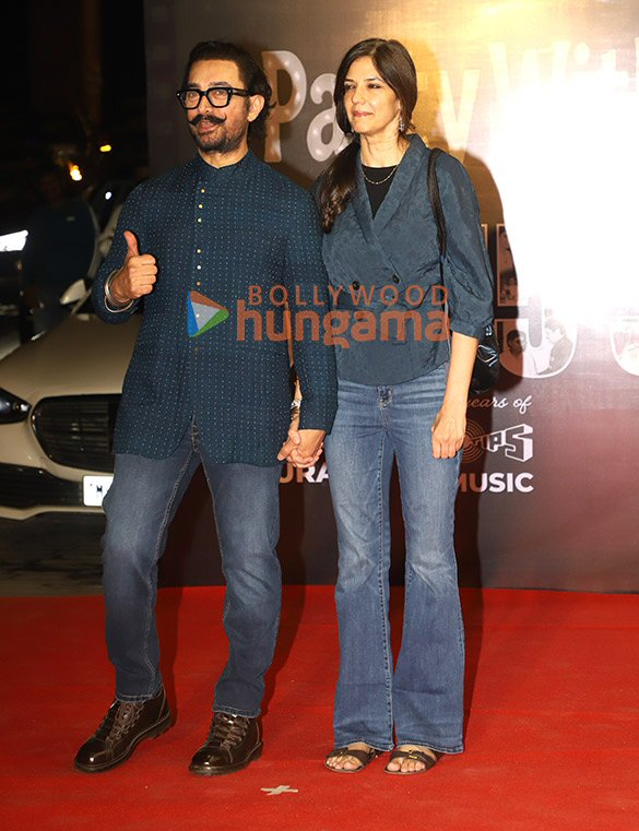photos aamir khan shilpa shetty raashii khanna and others snapped at tips event and ramesh tauranis birthday 19