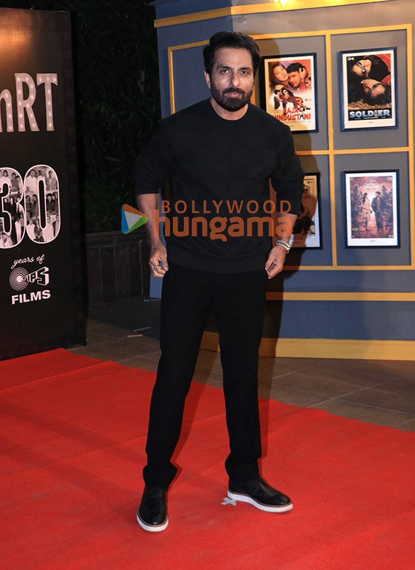photos aamir khan shilpa shetty raashii khanna and others snapped at tips event and ramesh tauranis birthday 5