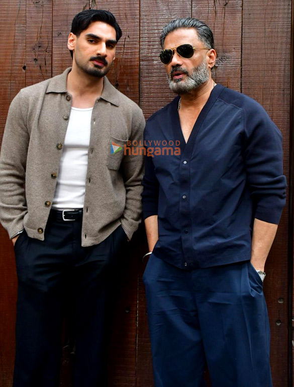 photos ahan shetty and suniel shetty snapped in juhu 3