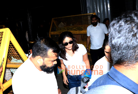 photos kareena kapoor khan snapped at gateway of india mumbai 2