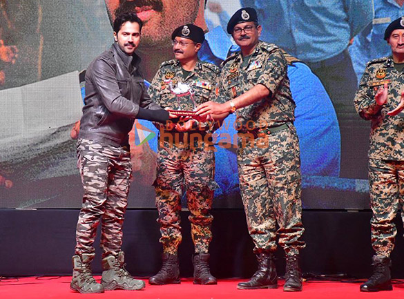 photos sunny deol varun dhawan ahan shetty and others grace ghar kab aaoge song launch from film border 2 8