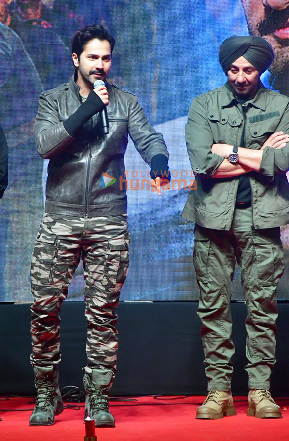photos sunny deol varun dhawan ahan shetty and others grace ghar kab aaoge song launch from film border 2 9