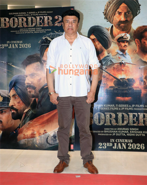 photos sunny deol varun dhawan bhushan kumar and others grace the success bash of border 2 11152 2