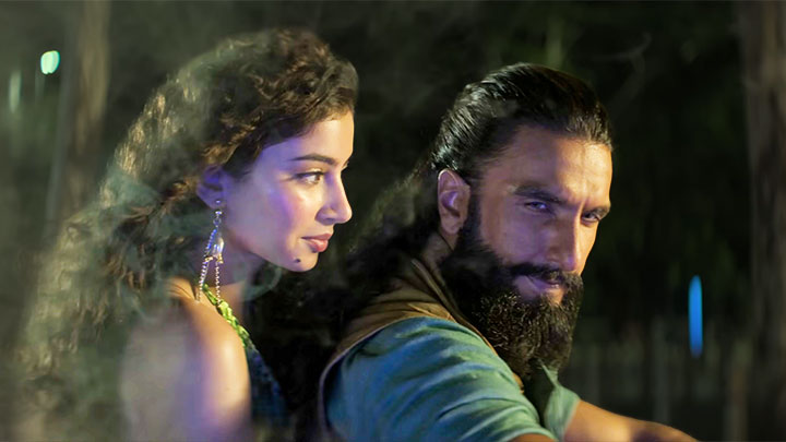 Run Down The City – Monica | Dhurandhar | Ranveer Singh, Sara Arjun, Shashwat, Reble, Asha Bhosle, R.D. Burman Run Down The City – Monica | Dhurandhar | Ranveer Singh, Sara Arjun, Shashwat, Reble, Asha Bhosle, R.D. Burman
