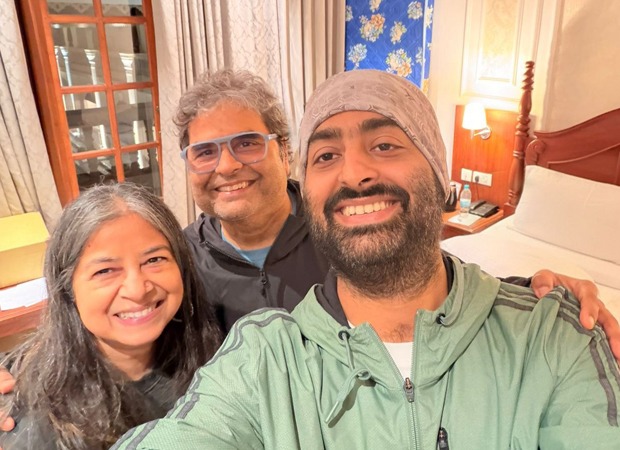 Vishal Bhardwaj posts jamming session with Arijit Singh, calls his retirement "unfair": "It’s unacceptable"