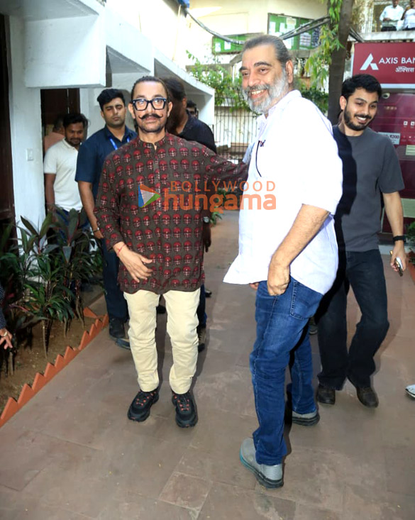 photos aamir khan snapped at mumbai press club 4