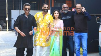 Photos: Akshay Kumar, Anil Kapoor, Radhikka Madan, Saurabh Shukla and others snapped on the sets of Wheel Of Fortune