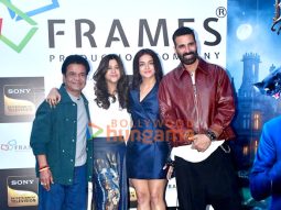 Photos: Akshay Kumar, Wamiqa Gabbi, Rajpal Yadav and Ektaa R Kapoor snapped promoting Bhooth Bangla on the sets of Wheel Of Fortune