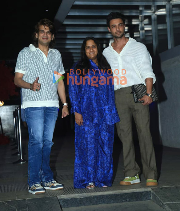 photos arpita khan aayush sharma and rahool n kanal snapped in bandra 5