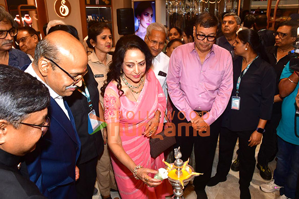 photos hema malini graces shubham motiwalas jewellery store launch 4