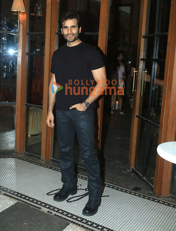 photos malaika arora neil nitin mukesh shamita shetty and others snapped at sophie choudrys birthday bash at gigi in bandra 12