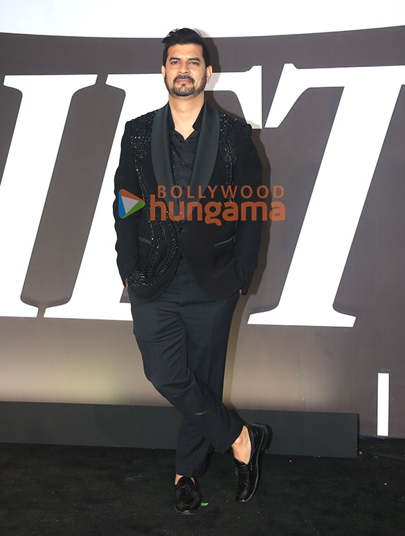 photos salman khan akshay kumar twinkle khanna nimrat kaur and others grace the launch of variety magazine 37