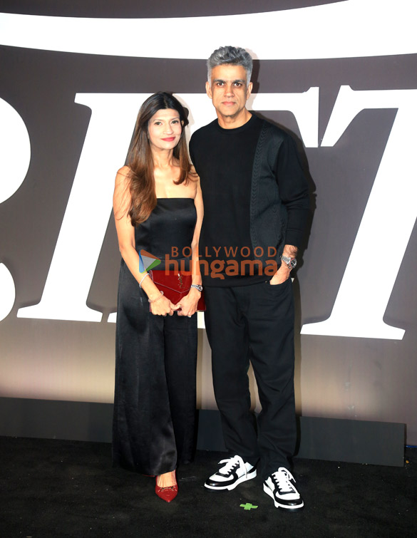 photos salman khan akshay kumar twinkle khanna nimrat kaur and others grace the launch of variety magazine 4 3