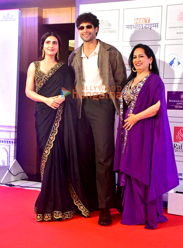 photos sunny deol rakul preet singh mrunal thakur and others grace the red carpet of 75th navbharat times utsav 2026 10