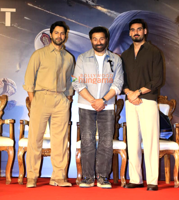 Photos: Sunny Deol, Varun Dhawan, Ahan Shetty and others attend the success press conference of Border 2 Photos: Sunny Deol, Varun Dhawan, Ahan Shetty and others attend the success press conference of Border 2