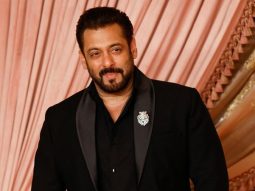 Salman Khan donning a Rs. 67.89 lakh lion brooch is the ultimate power move in men’s luxury jewellery