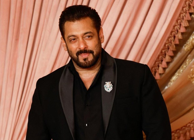 Salman Khan donning a Rs. 67.89 lakh lion brooch is the ultimate power move in men’s luxury jewellery
