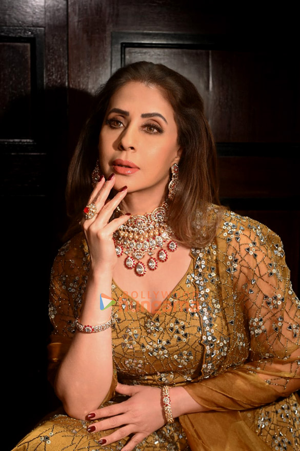 urmila matondkar 4 27