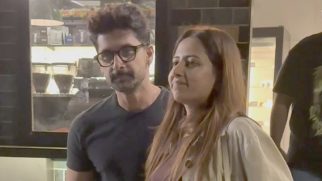 Love birds pose together for media! Ravi Dubey & Sargun Mehta