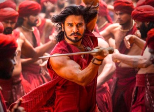 स्वयंभू के निर्देशक भरत कृष्णमाचारी कहते हैं, 