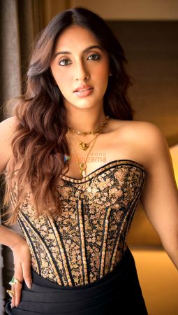 Celeb Photos Of Akansha Ranjan Kapoor