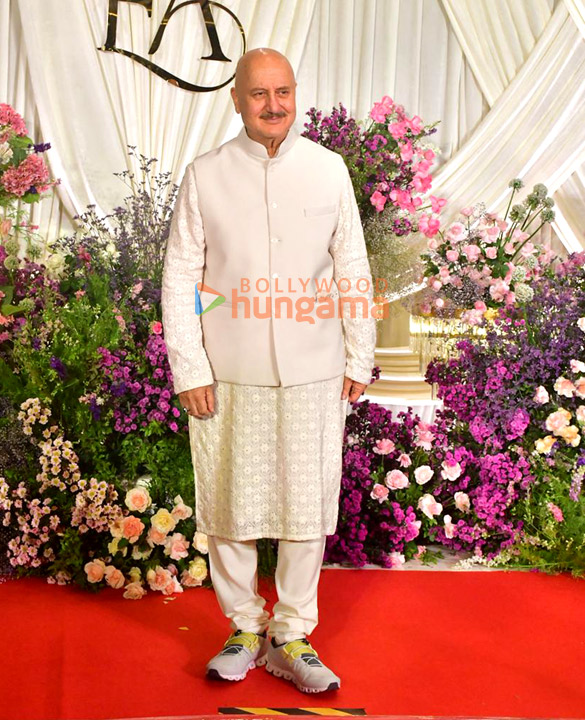 photos aamir khan anil kapoor rakesh roshan rani mukerji and others attend sooraj barjatyas daughter eesha barjatyas wedding 20