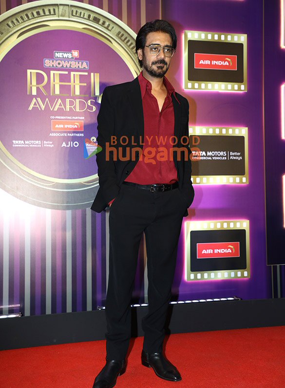 photos ananya panday aneet padda ahaan panday and others attend the showsha reel awards 2026 18