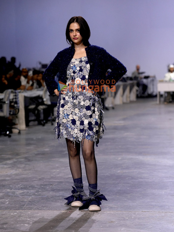 photos aneet padda walks for lakme fashion week 2026 1