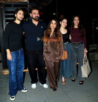 Photos: Arbaaz Khan, Sshura Khan, Arhaan Khan and Jannat Zubair snapped in BKC