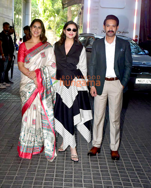 photos imran khan parineeti chopra and vikrant massey snapped in andheri 3
